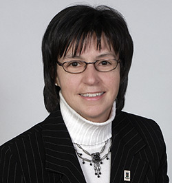 Suzanne Caron (2002 2005)