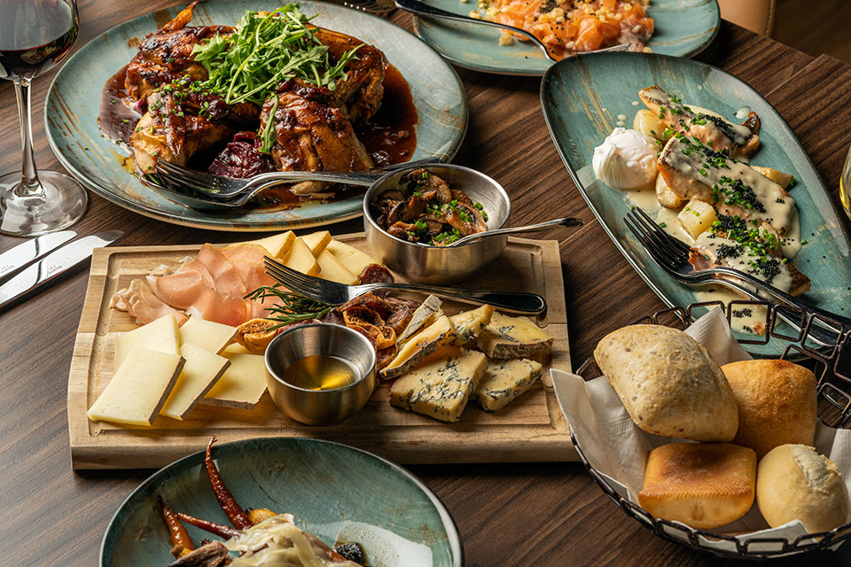 Buffet gastronomique proposant un éventail des spécialités du monde. PHOTO  COURTOISIE CLUB MED
